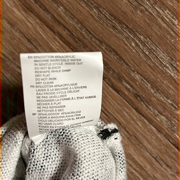 Checkered RDI  top! Medium - Picture 6 of 6